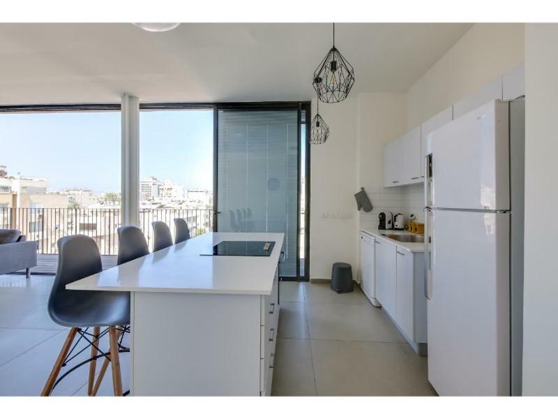 Luxury 2Bedroom Brand New Apt Carlton Hotel Тель-Авив Экстерьер фото