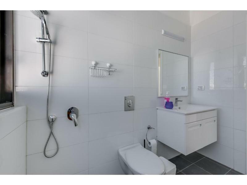 Luxury 2Bedroom Brand New Apt Carlton Hotel Тель-Авив Экстерьер фото